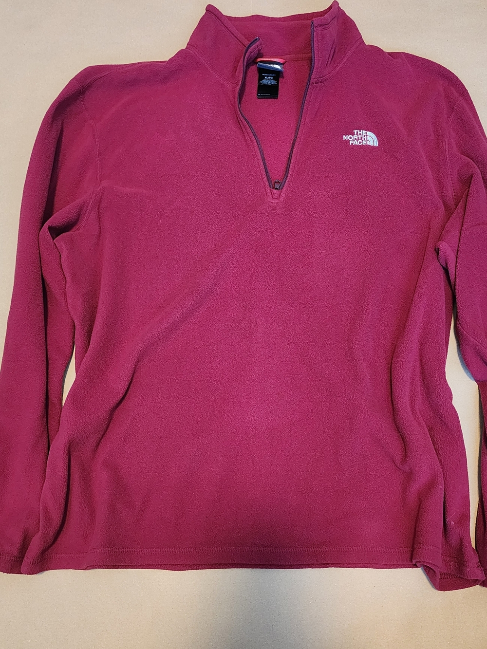 The North Face Men’s Raspberry Half-Zip Fleece Pullover
